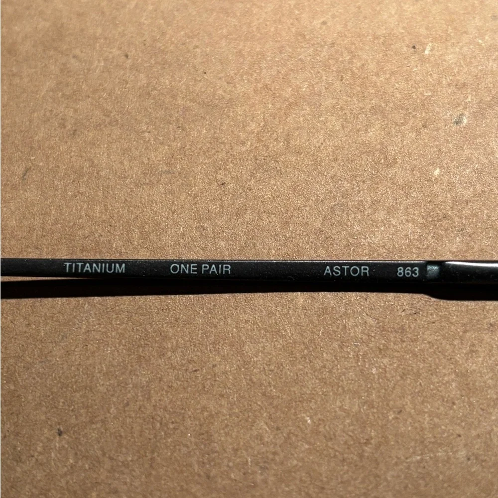 l.a. Eyeworks eyeglass Titanium Astor 863 frames
